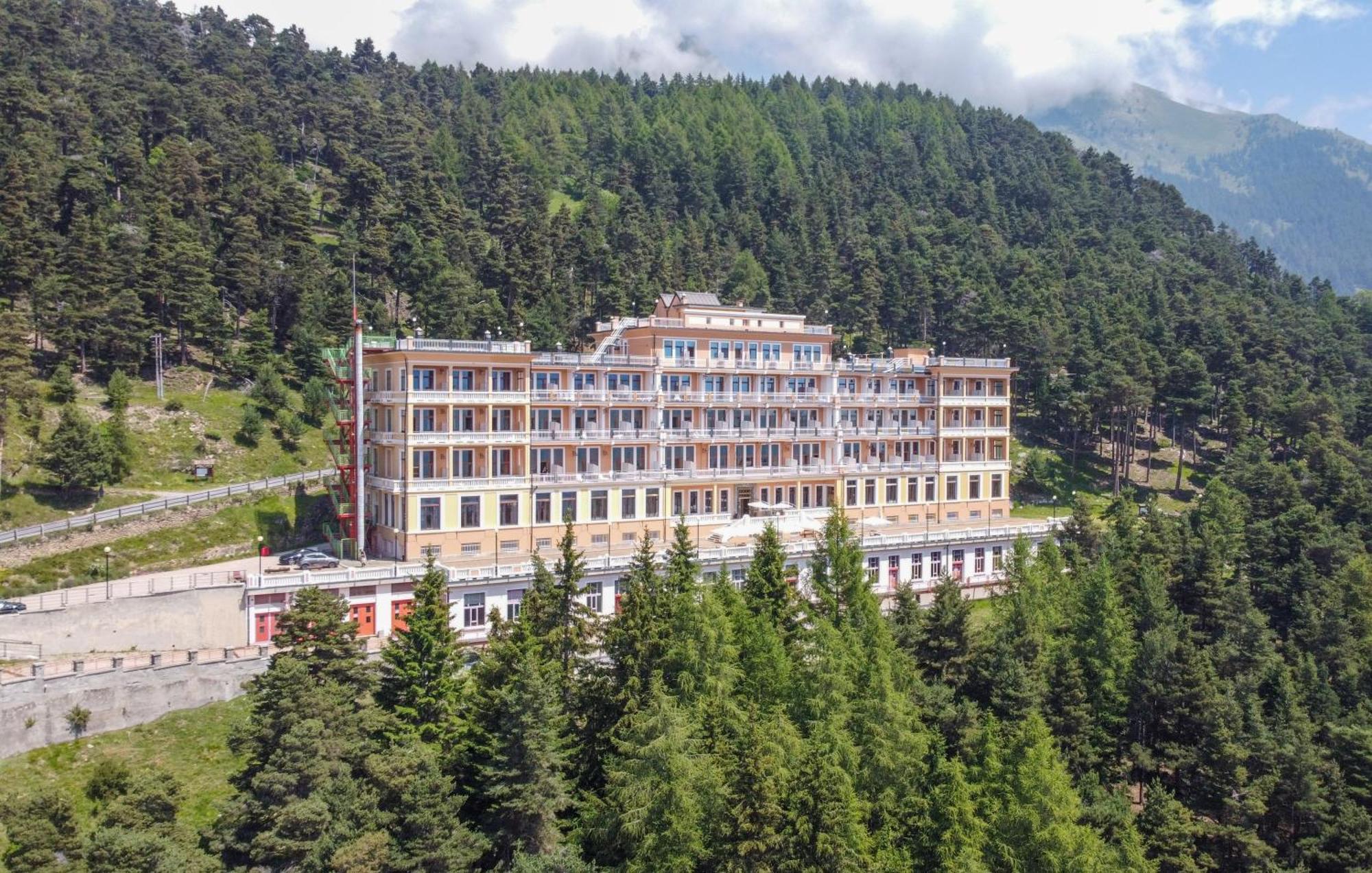 פנסטרלה Pracatinat Hotel & Restaurant מראה חיצוני תמונה